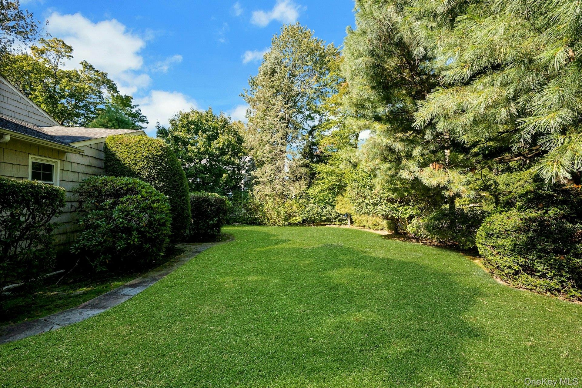 258 Evandale Road Property Photo 2