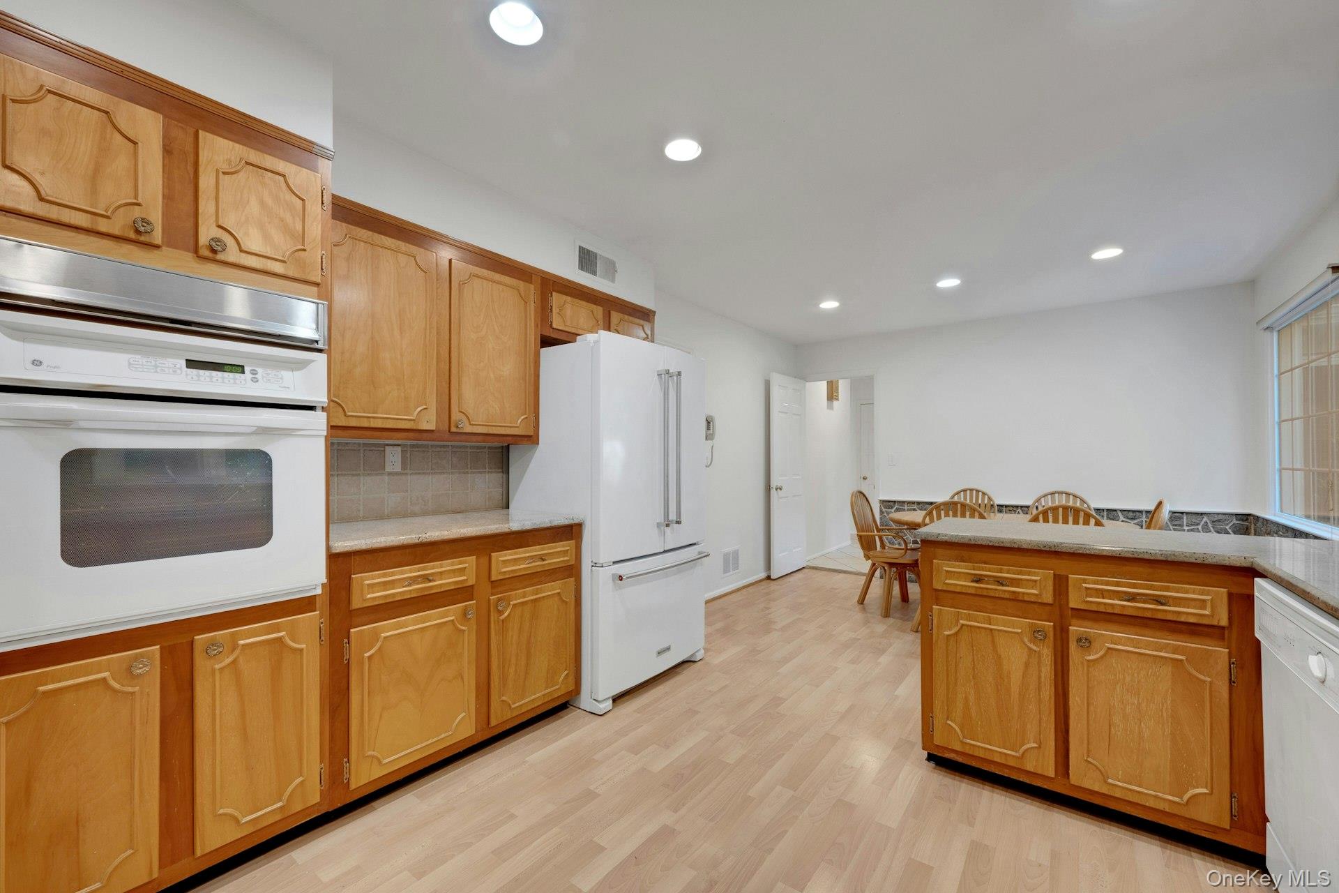 258 Evandale Road Property Photo 14