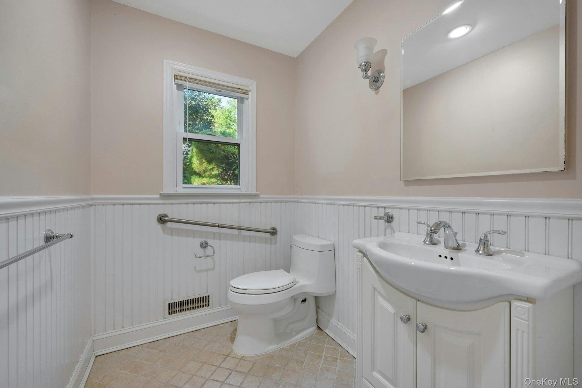 258 Evandale Road Property Photo 16