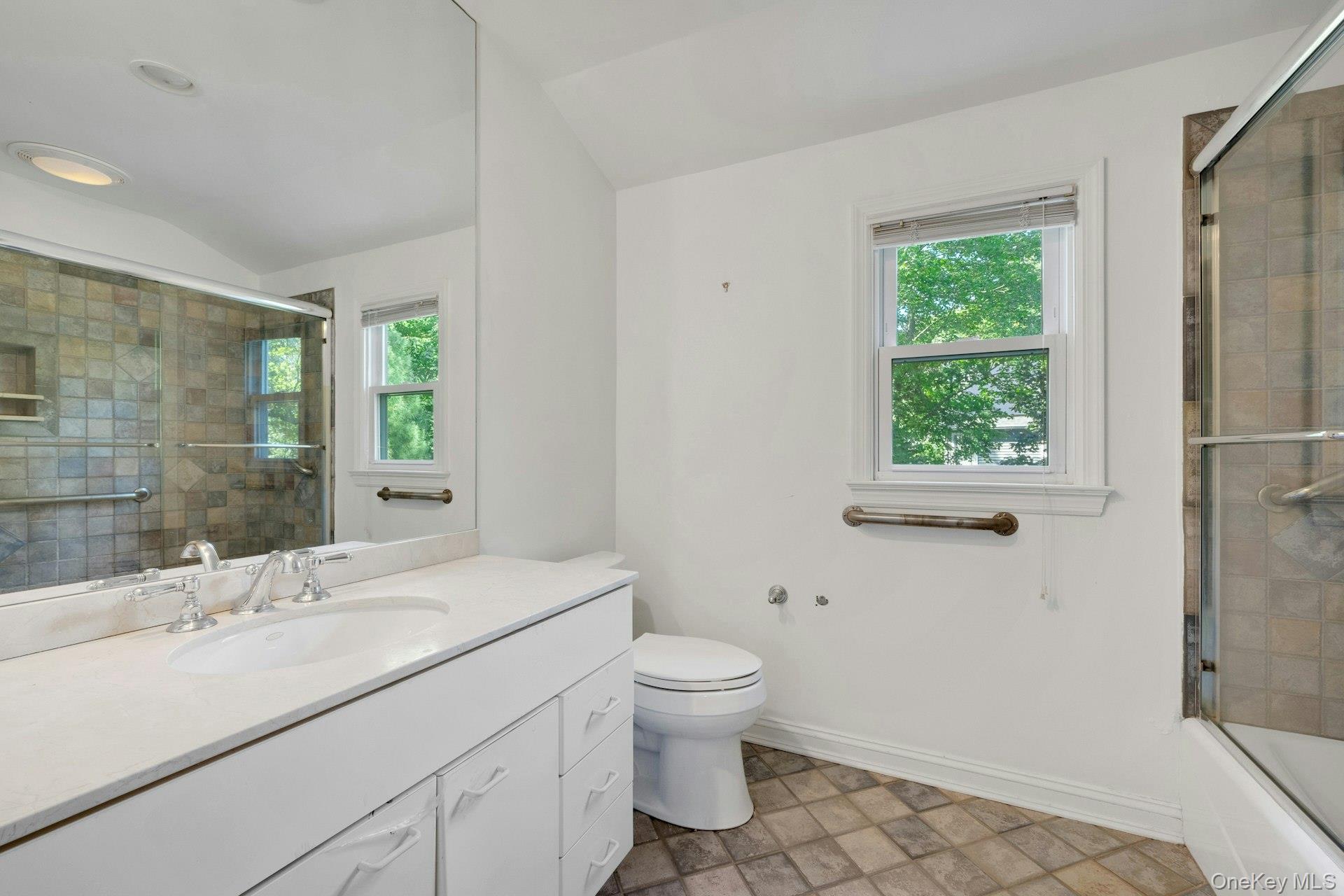 258 Evandale Road Property Photo 20