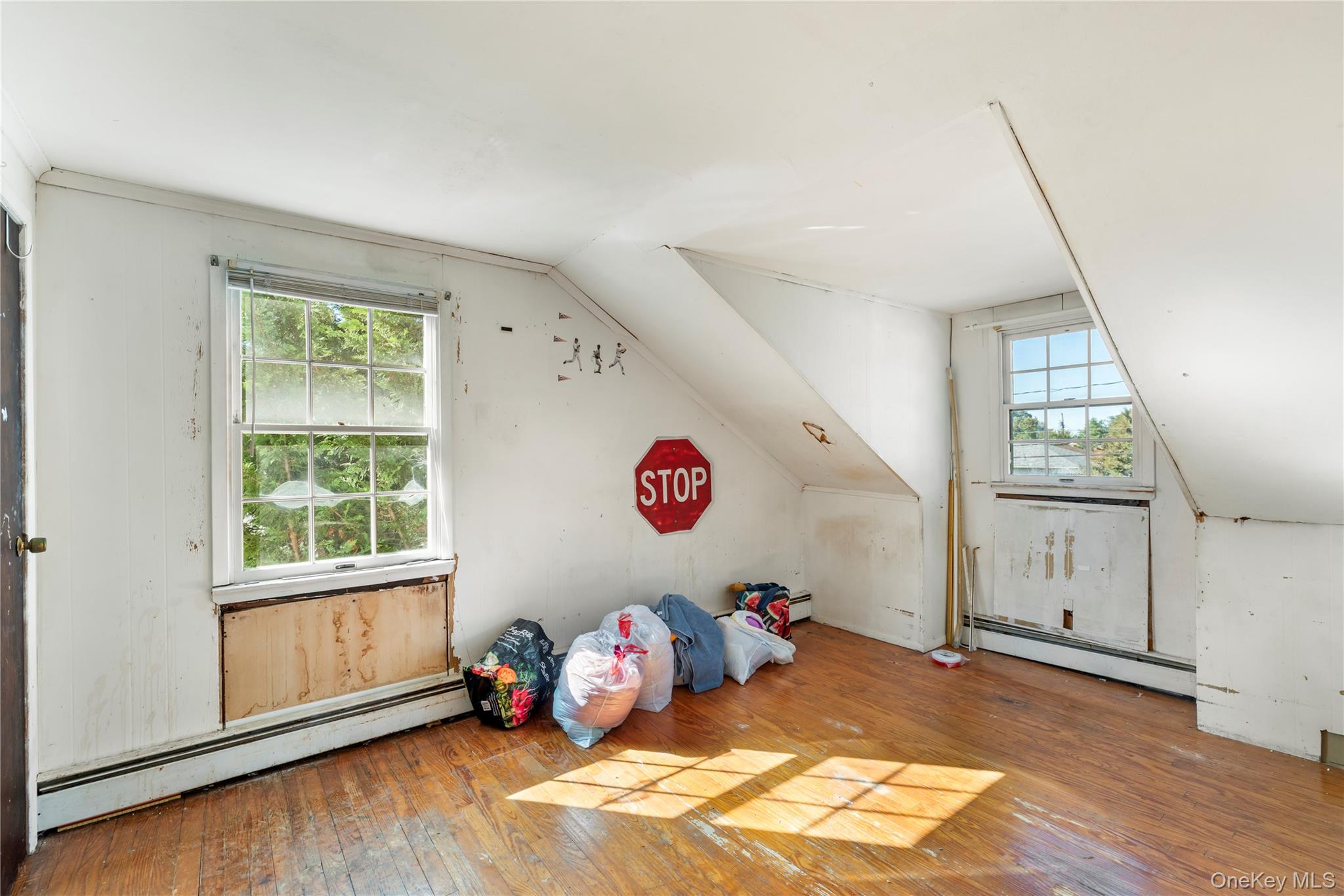 256 9th Street Property Photo 15