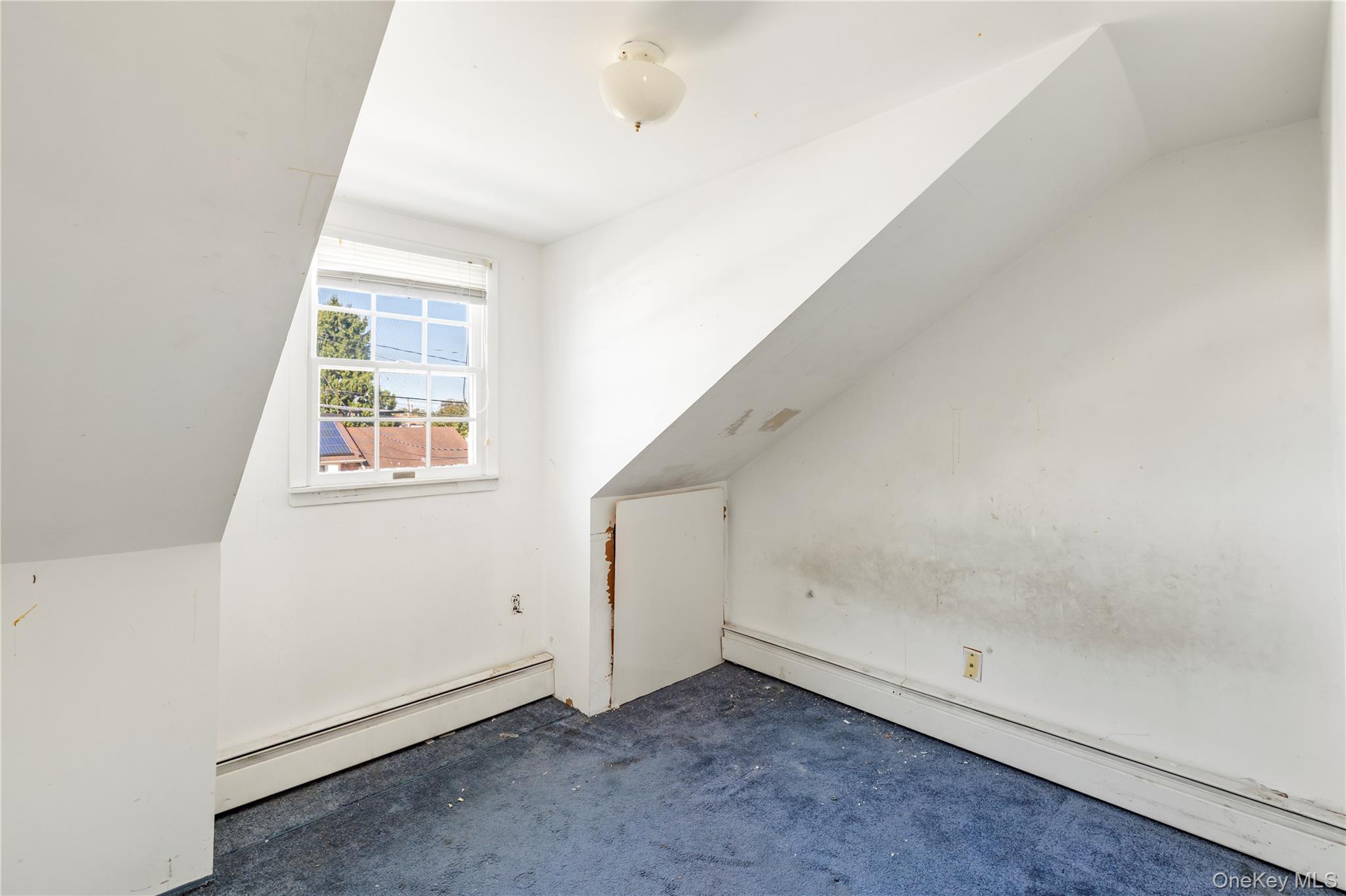 256 9th Street Property Photo 16
