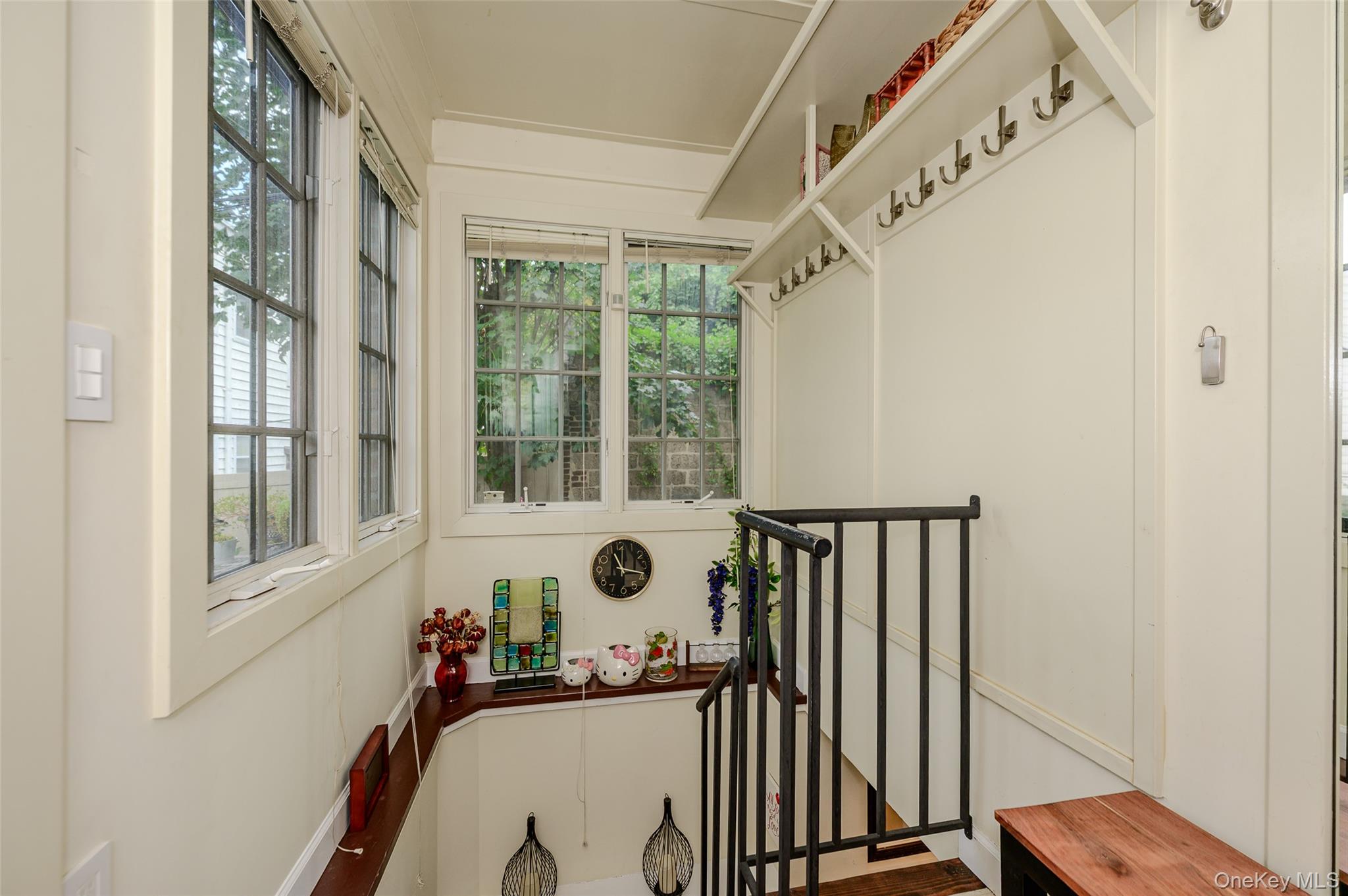 48 Clarendon Avenue Property Photo 3