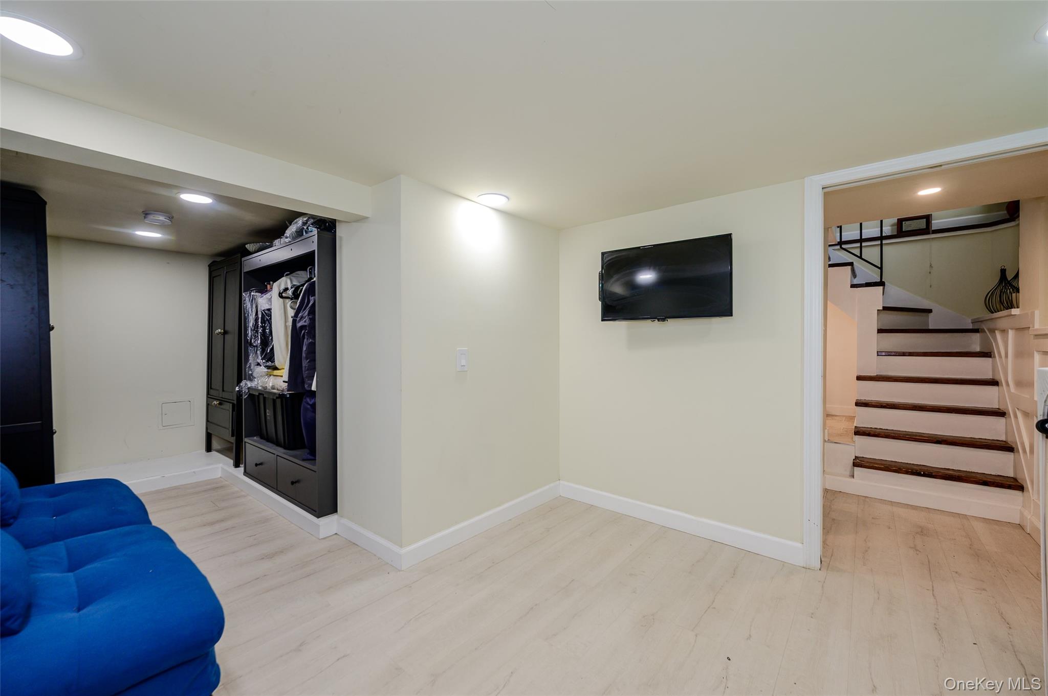 48 Clarendon Avenue Property Photo 20