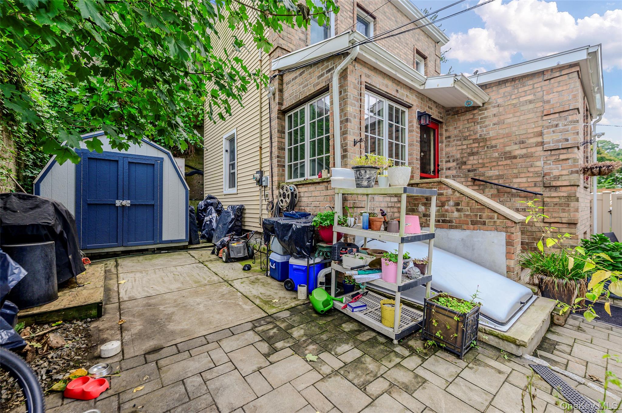 48 Clarendon Avenue Property Photo 24