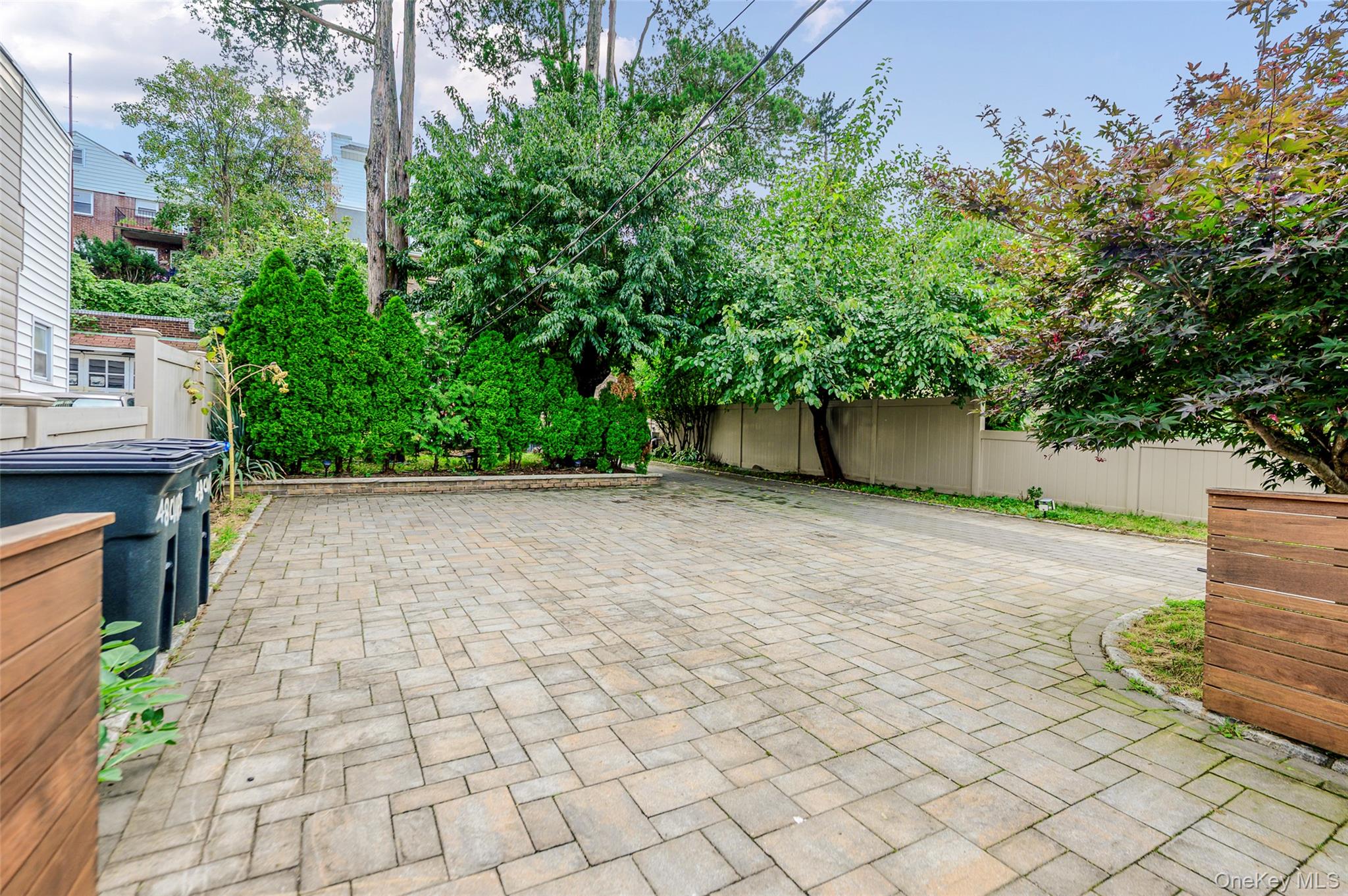 48 Clarendon Avenue Property Photo 25