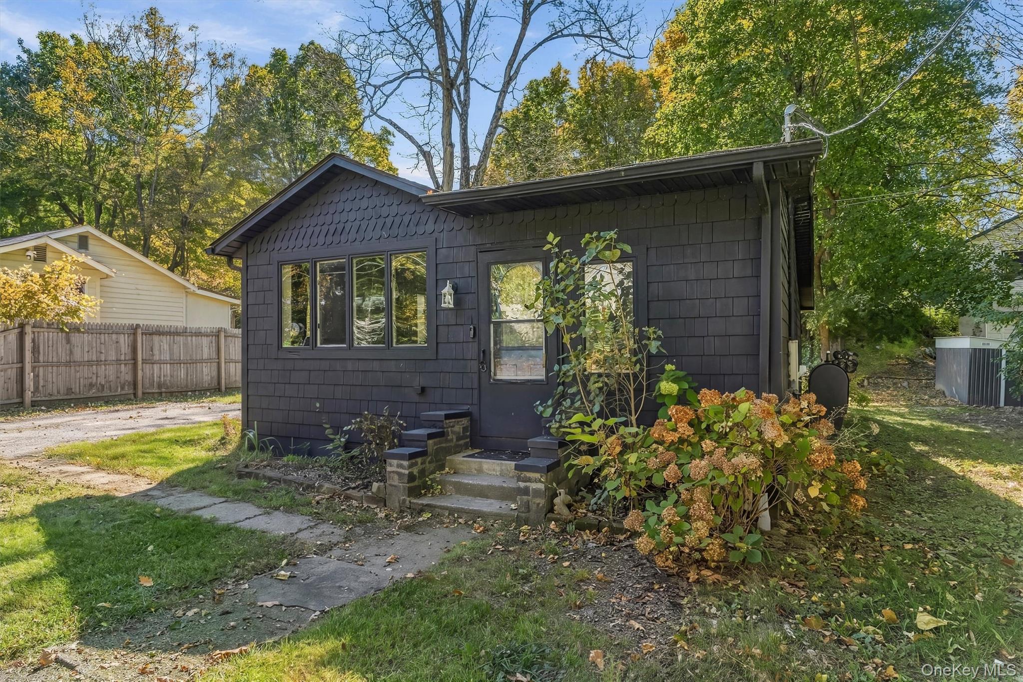 6 Moran Trail Property Photo 3