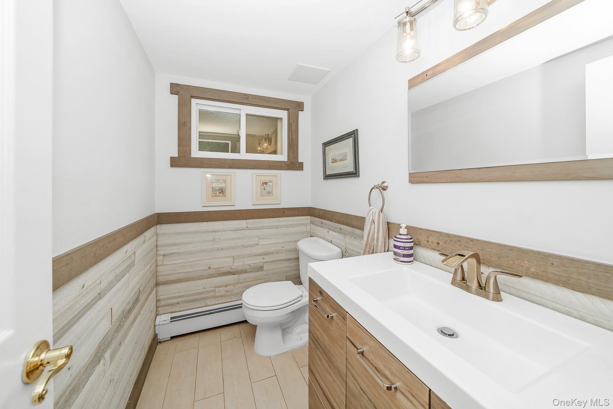 1675 Cornelius Avenue Property Photo 8