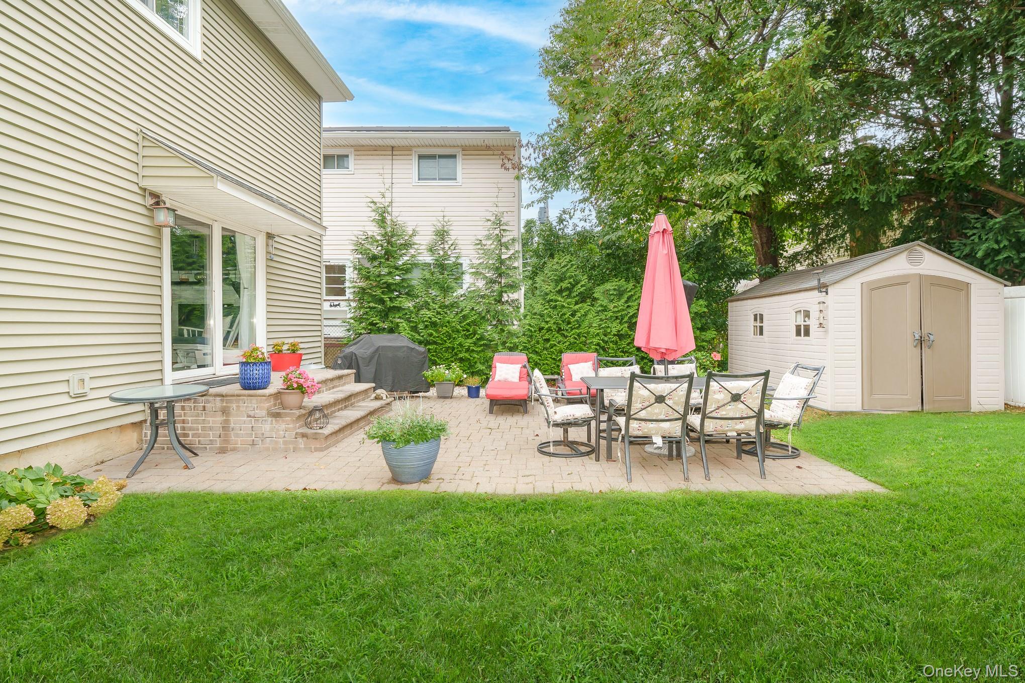 1675 Cornelius Avenue Property Photo 20