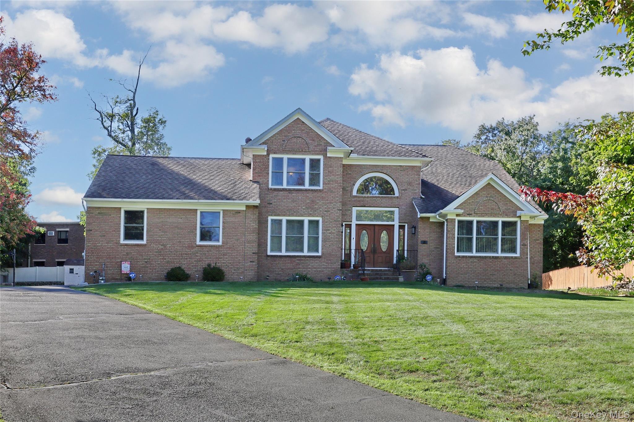 12 Stark Court Property Photo 2