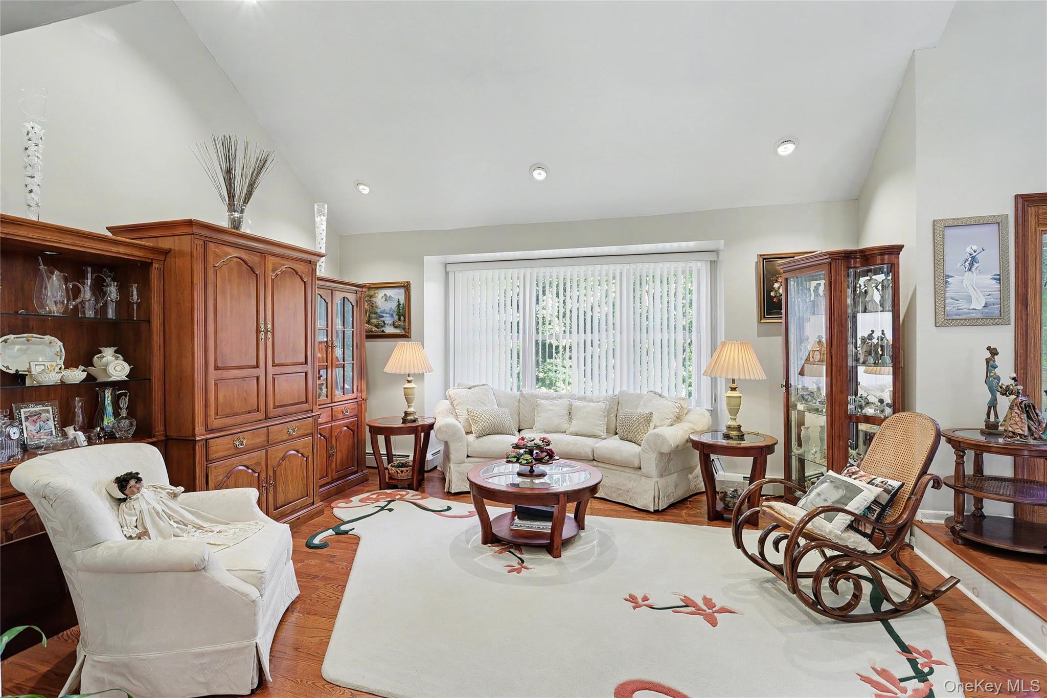 12 Stark Court Property Photo 7