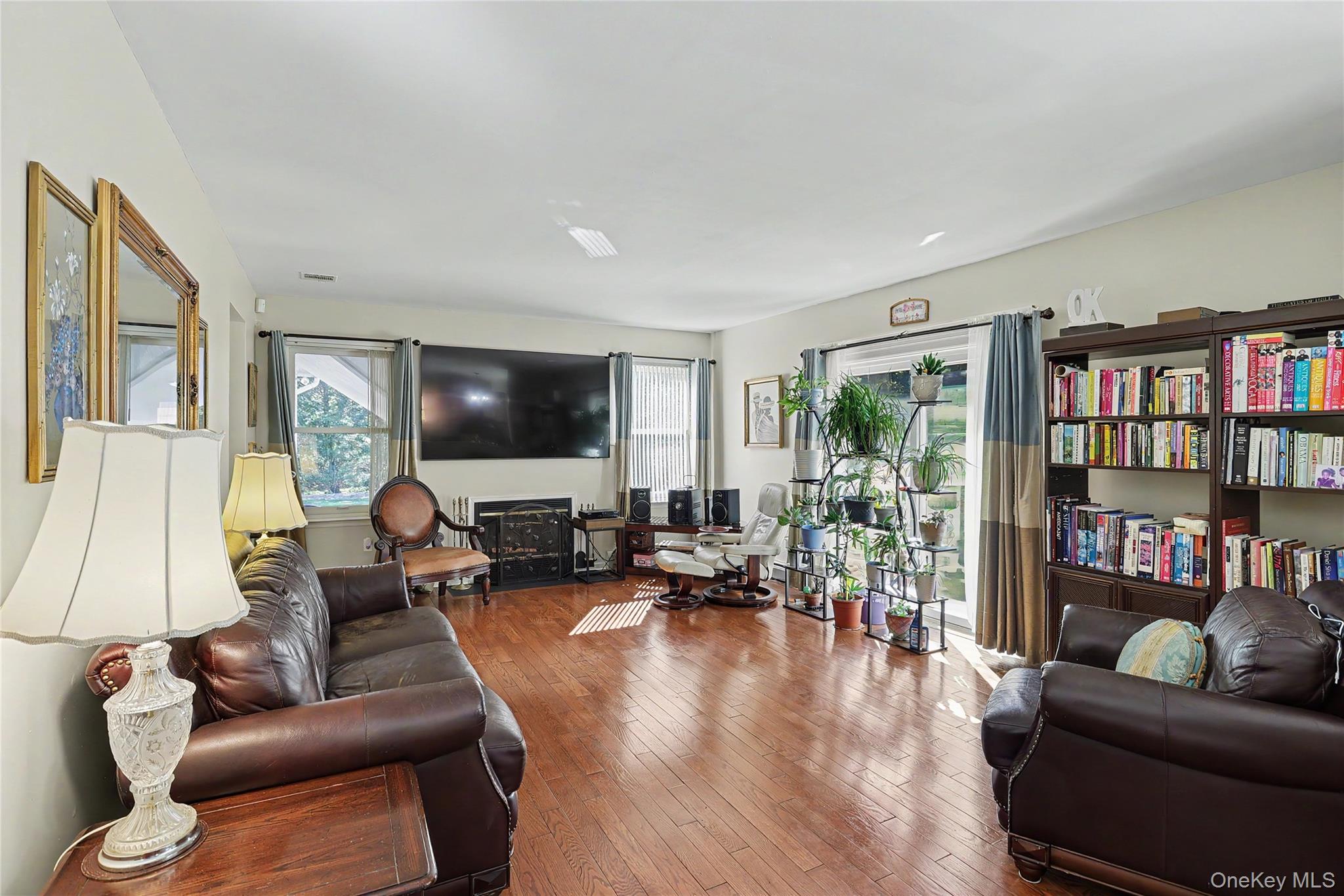 12 Stark Court Property Photo 9