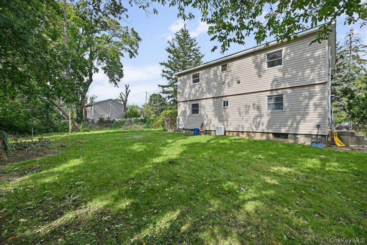 132 Commonwealth Drive Property Photo 26