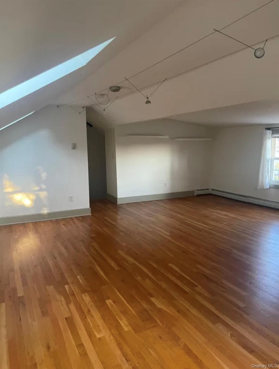 12 Alice Street Property Photo 10
