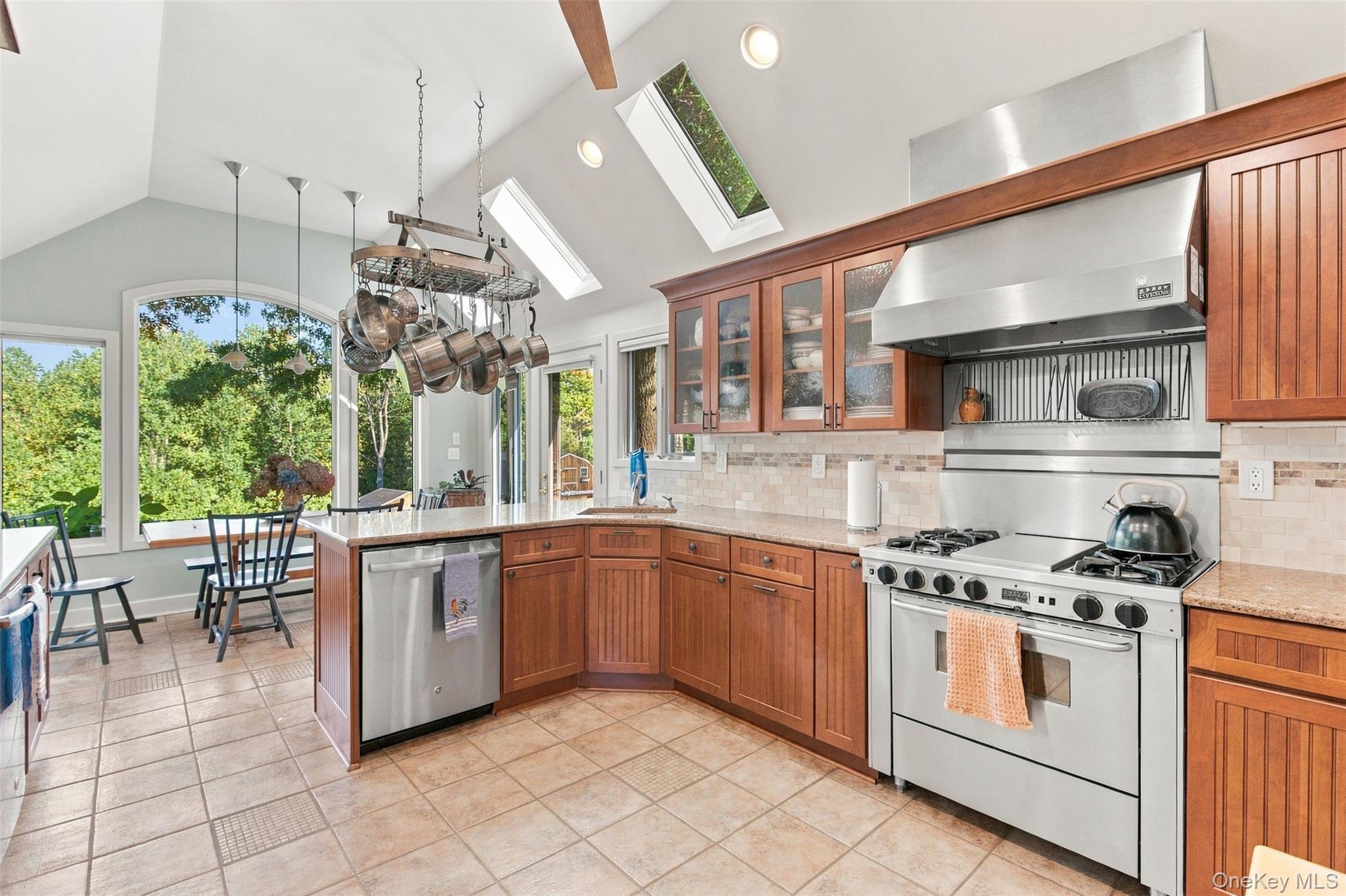 160 Couch Road Property Photo 13