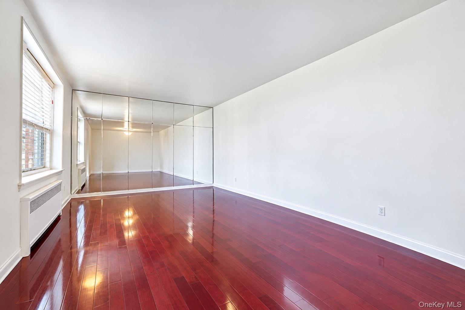 27-05 Parsons Boulevard 6f Property Photo 3