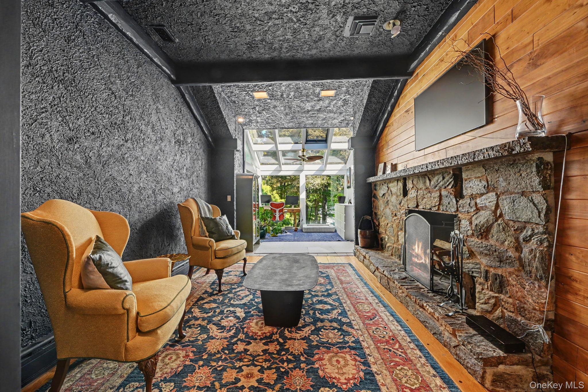 29 Hoyt Street Property Photo 15