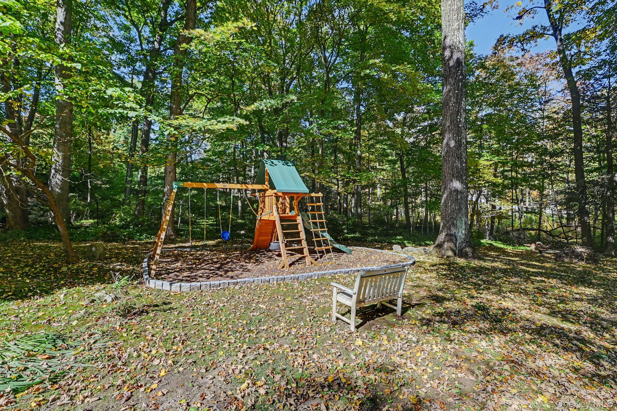 29 Hoyt Street Property Photo 39