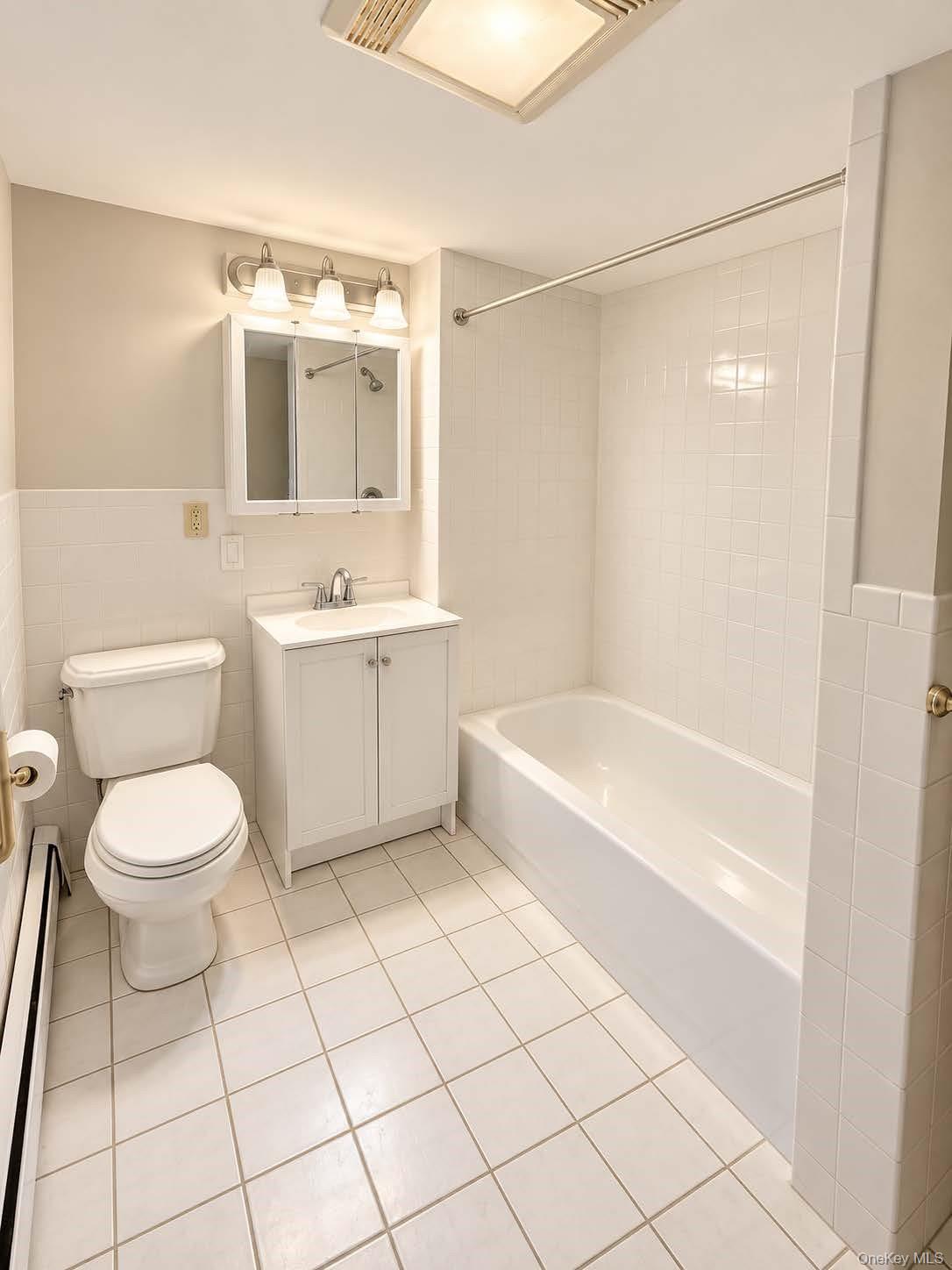 88 Crum Elbow Road Property Photo 8