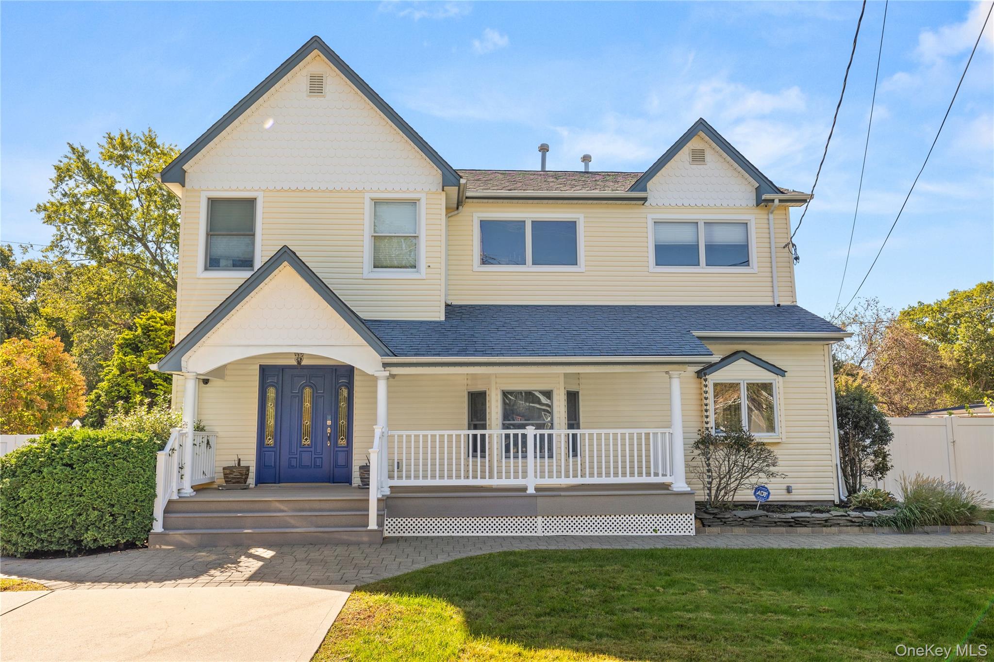 46 Garden City Street Property Photo 1