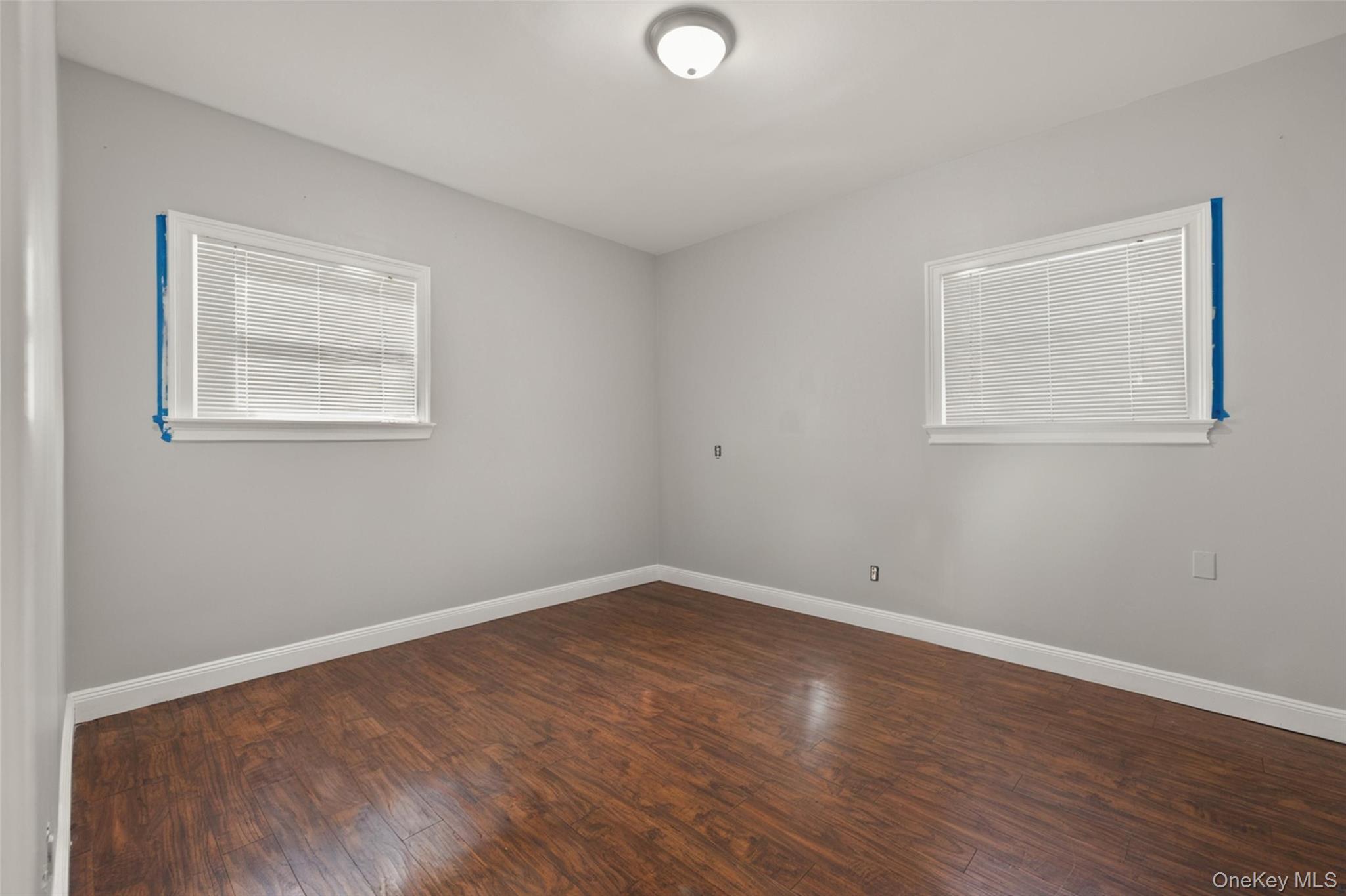 46 Garden City Street Property Photo 8