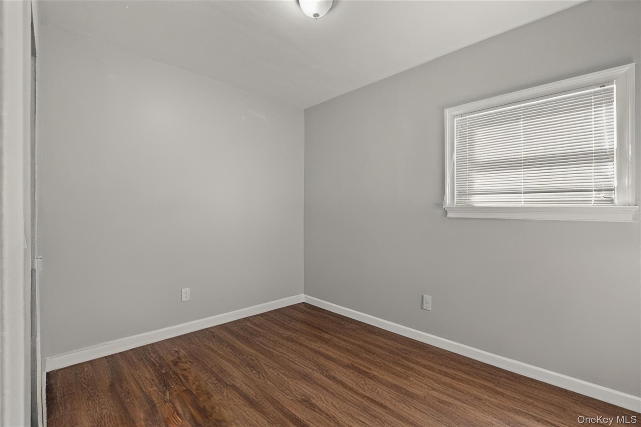 46 Garden City Street Property Photo 9