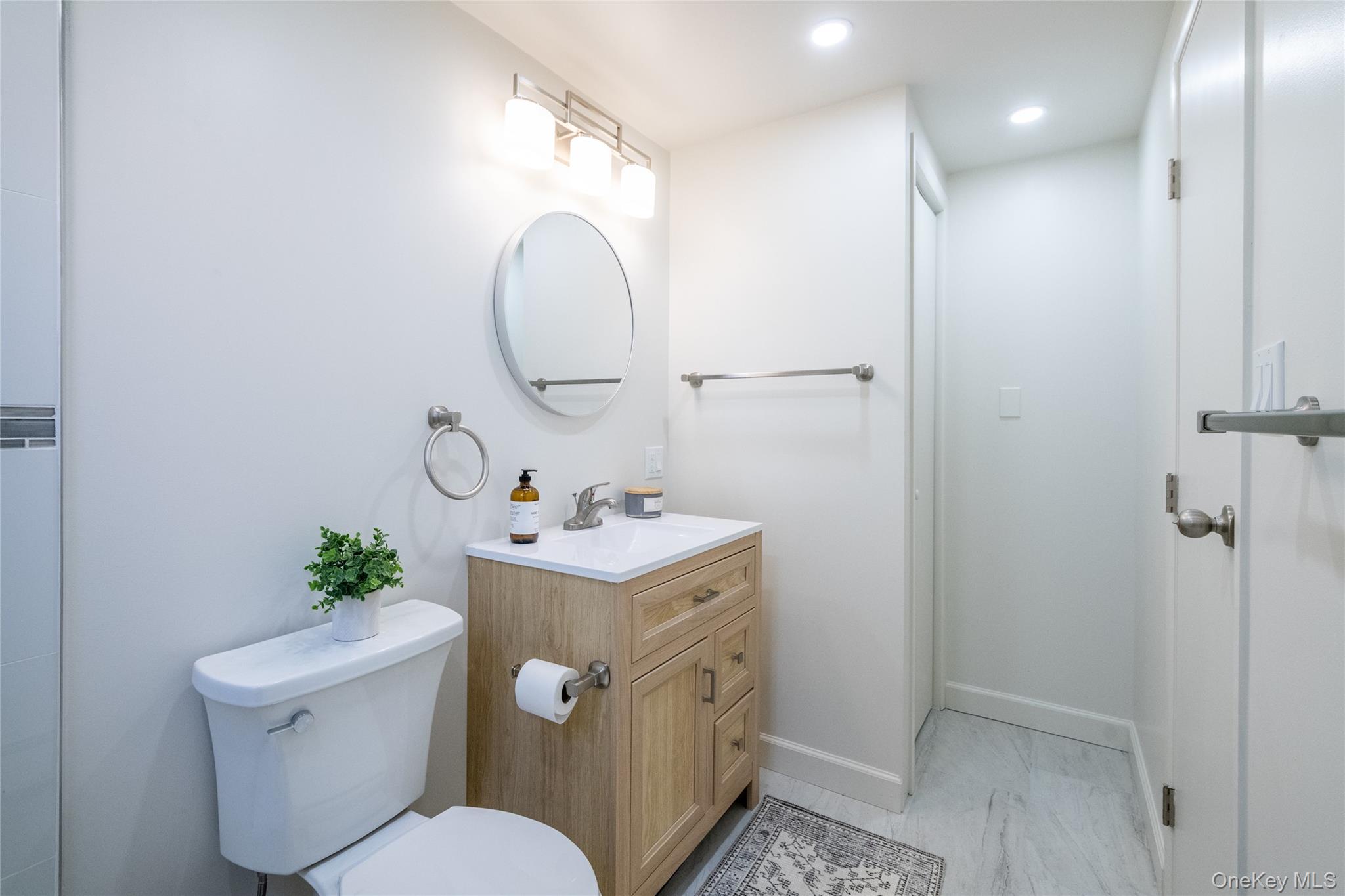 98 Pearsall Drive 1c Property Photo 21