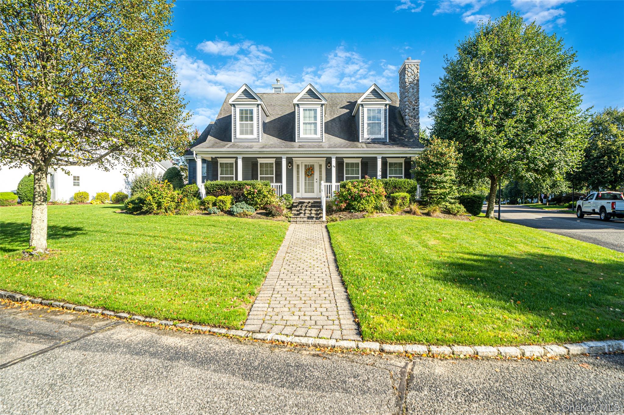 29 Golden Spruce Drive Property Photo 1
