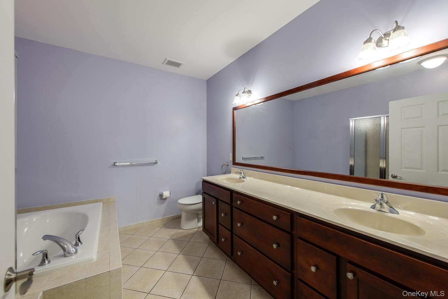 231 Regency Drive Property Photo 28