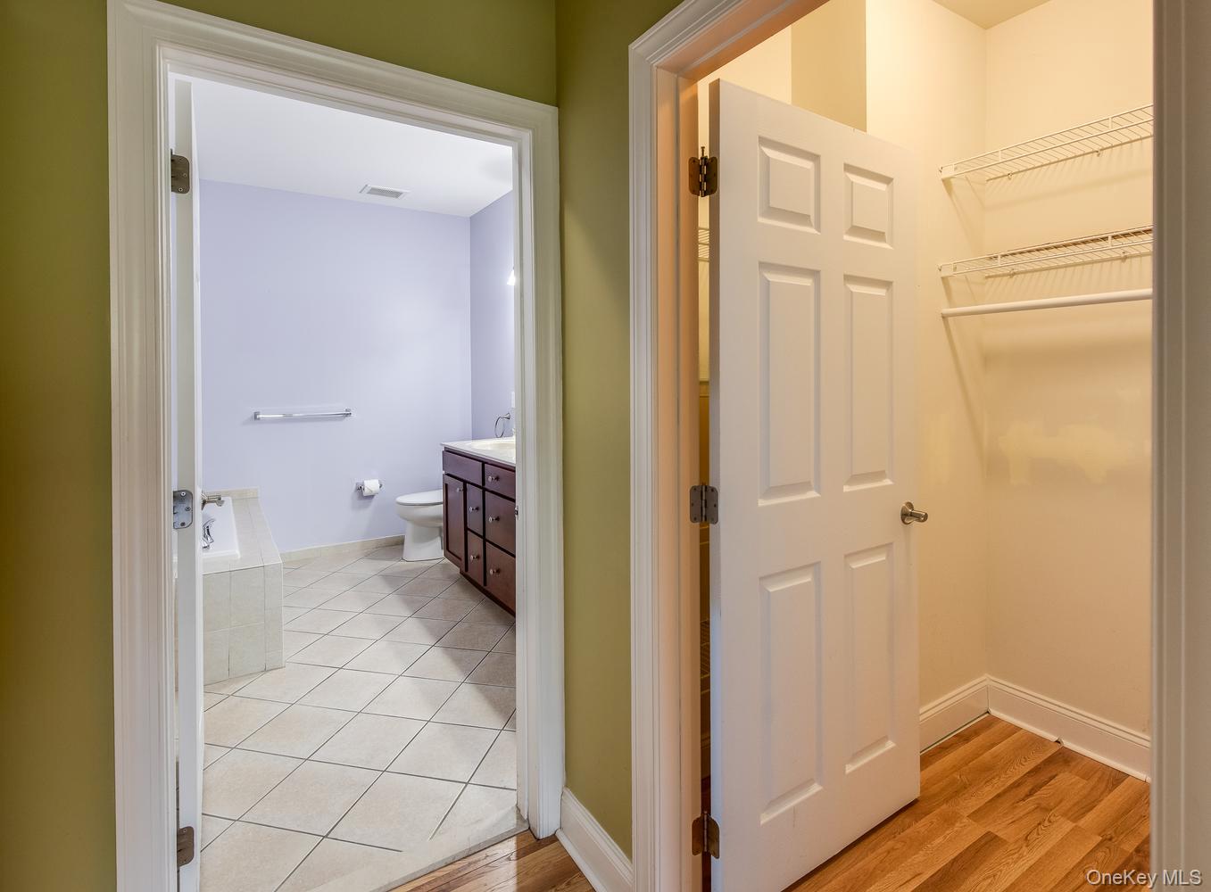 231 Regency Drive Property Photo 30