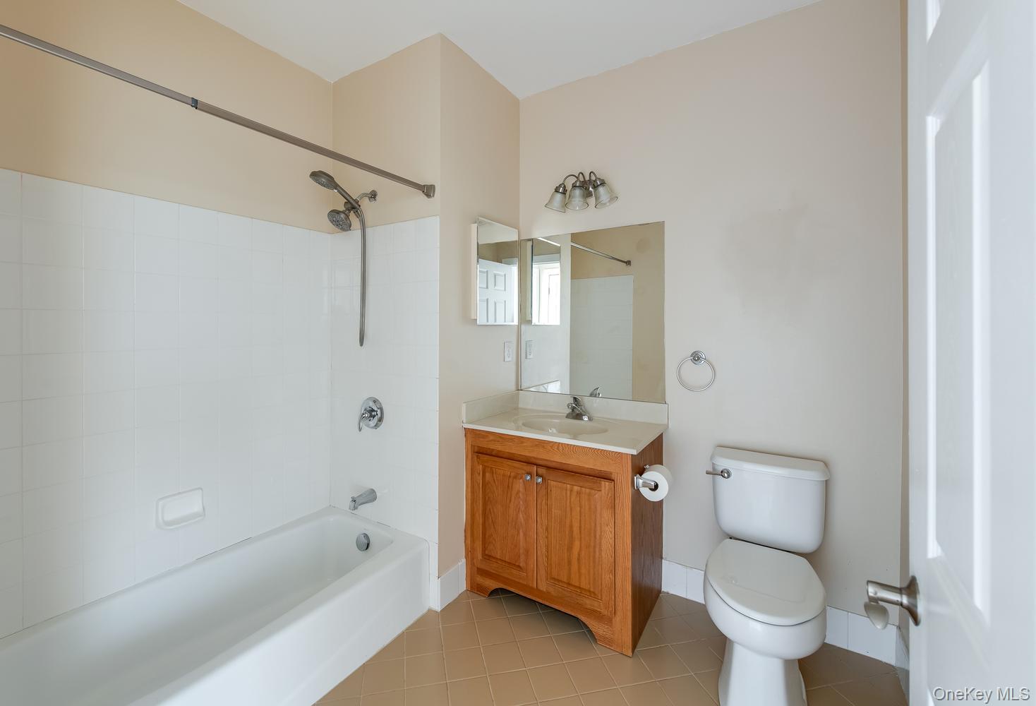 231 Regency Drive Property Photo 36