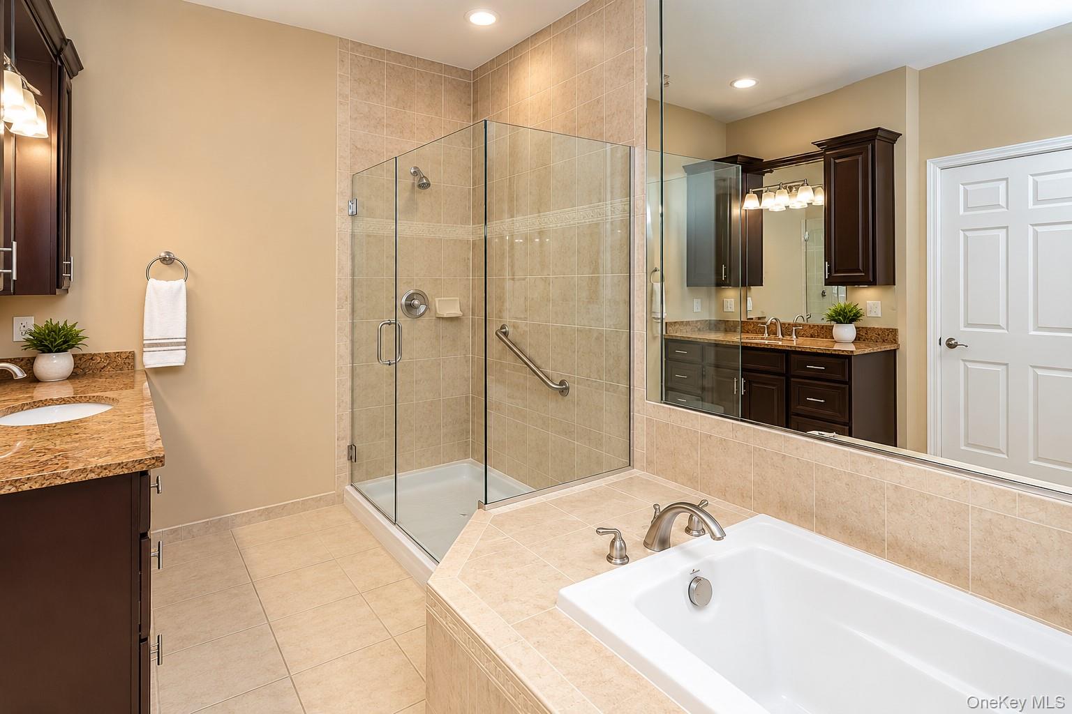 581 Verona Drive Property Photo 14