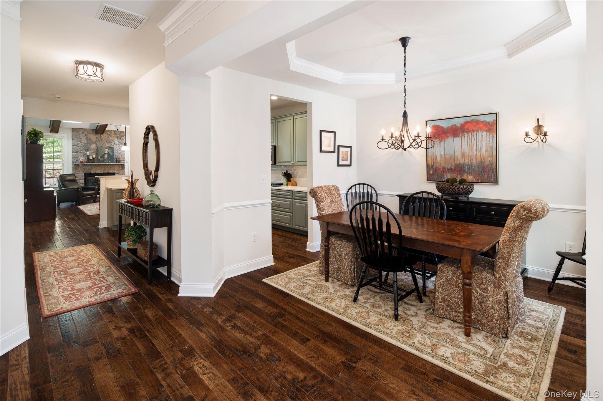 13 Bernheimer Lane Property Photo 3