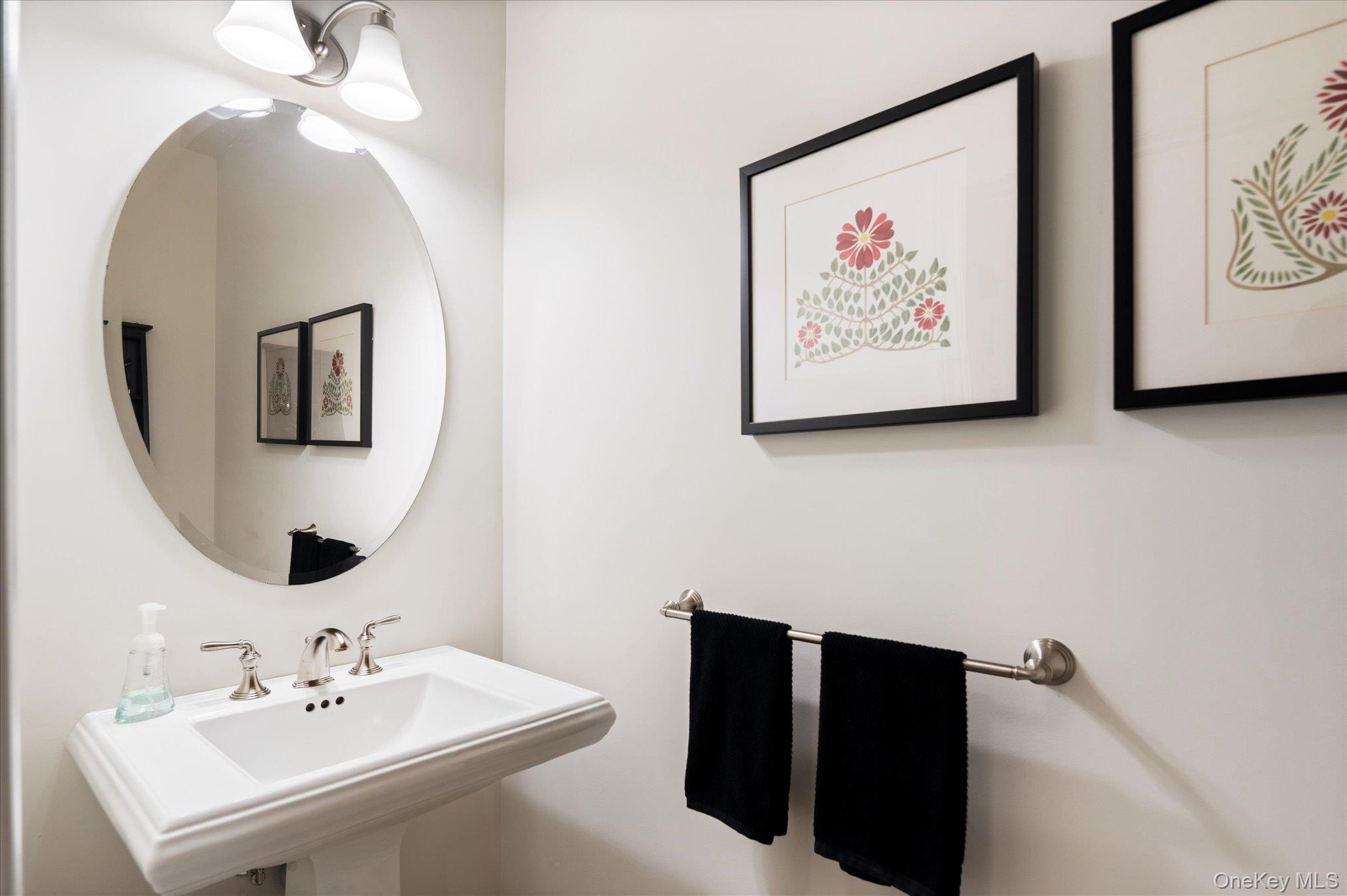 13 Bernheimer Lane Property Photo 14
