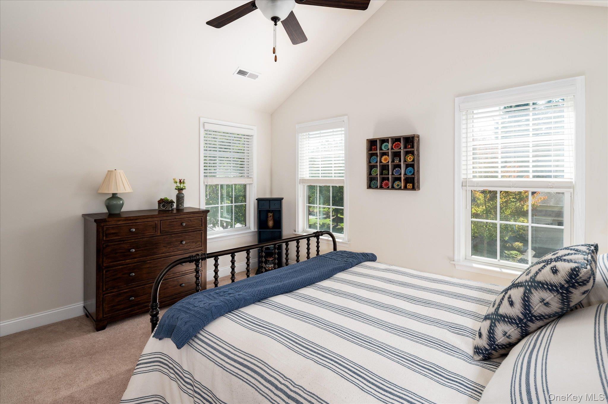 13 Bernheimer Lane Property Photo 25
