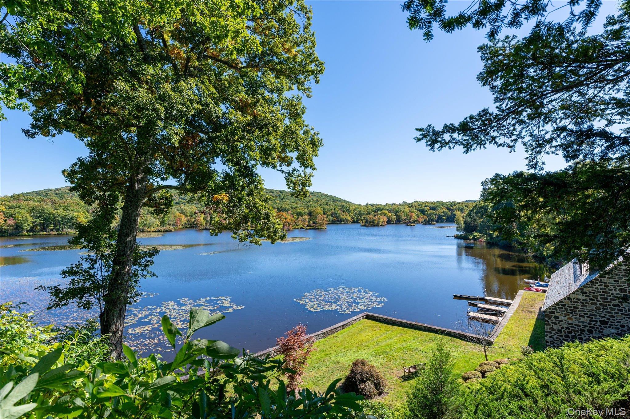 13 Bernheimer Lane Property Photo 42