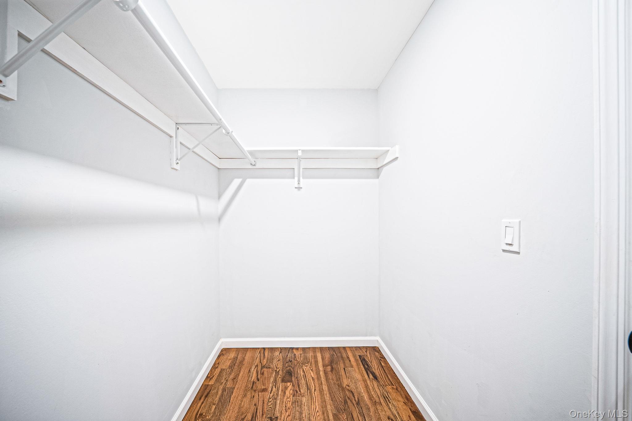 23 Bogart Street Property Photo 10