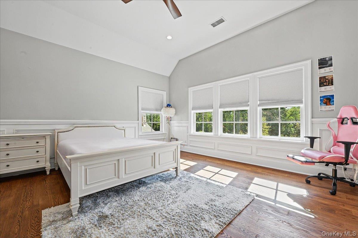 1 Hunters Way Property Photo 24