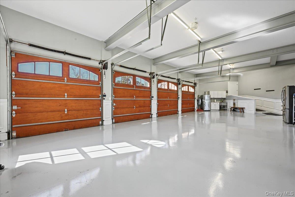 1 Hunters Way Property Photo 39