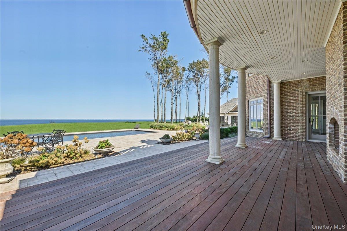 1 Hunters Way Property Photo 40