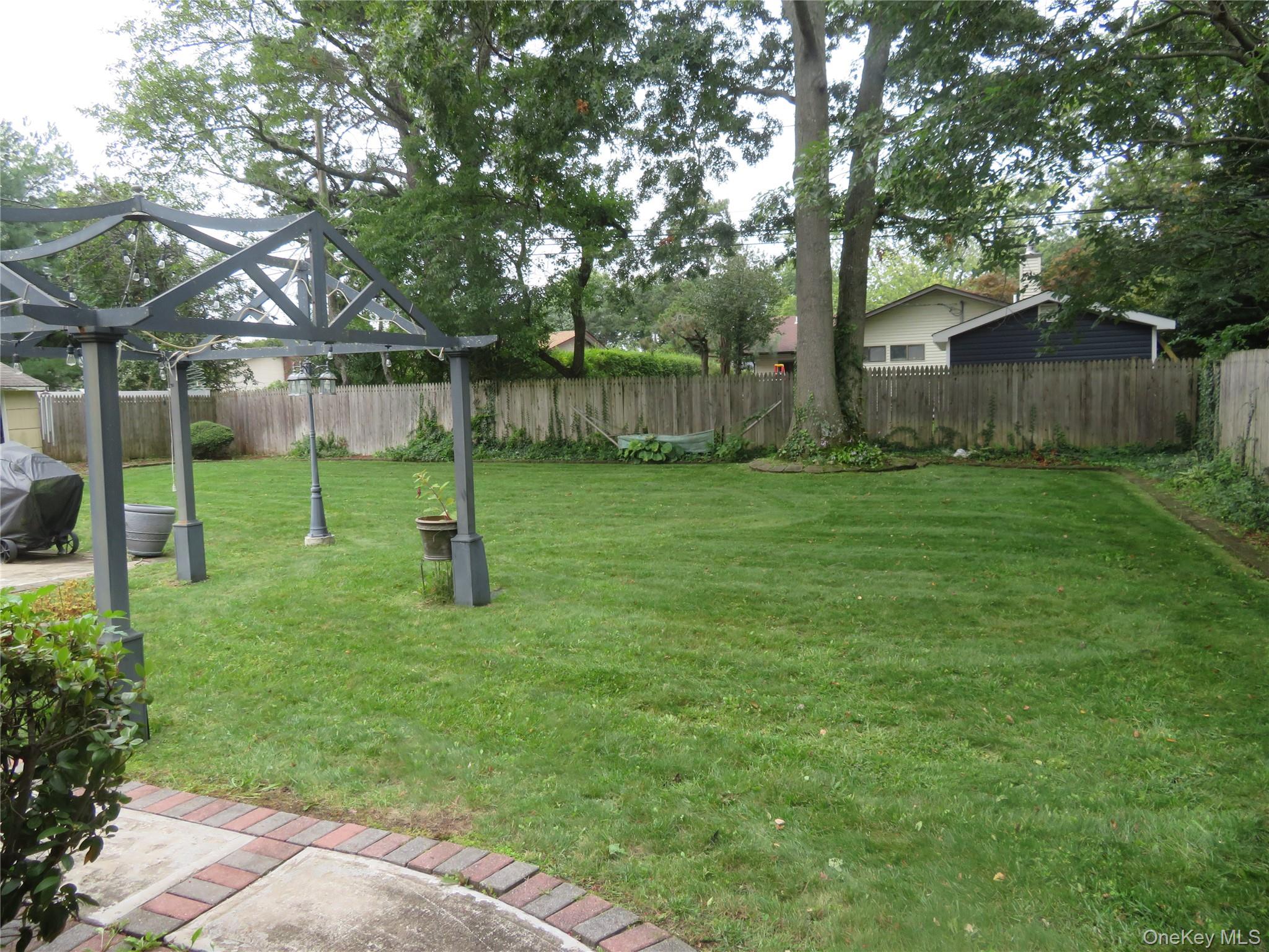 92 Split Cedar Drive Property Photo 32