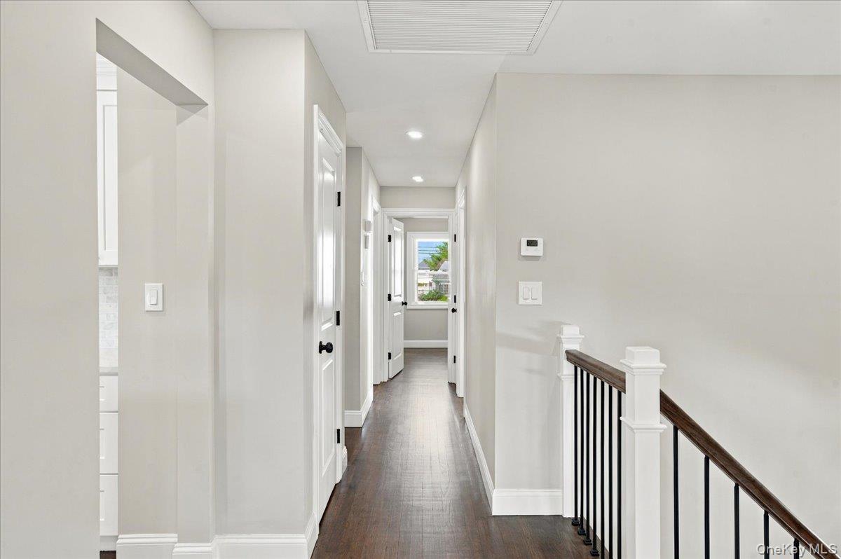 9 John Street Property Photo 11