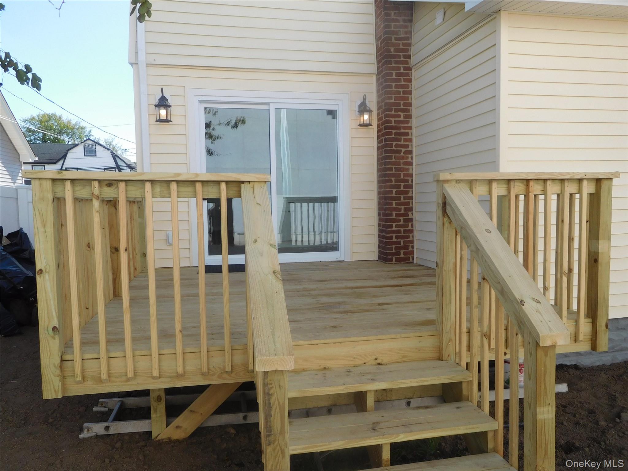 35 Fairview Avenue Property Photo 5