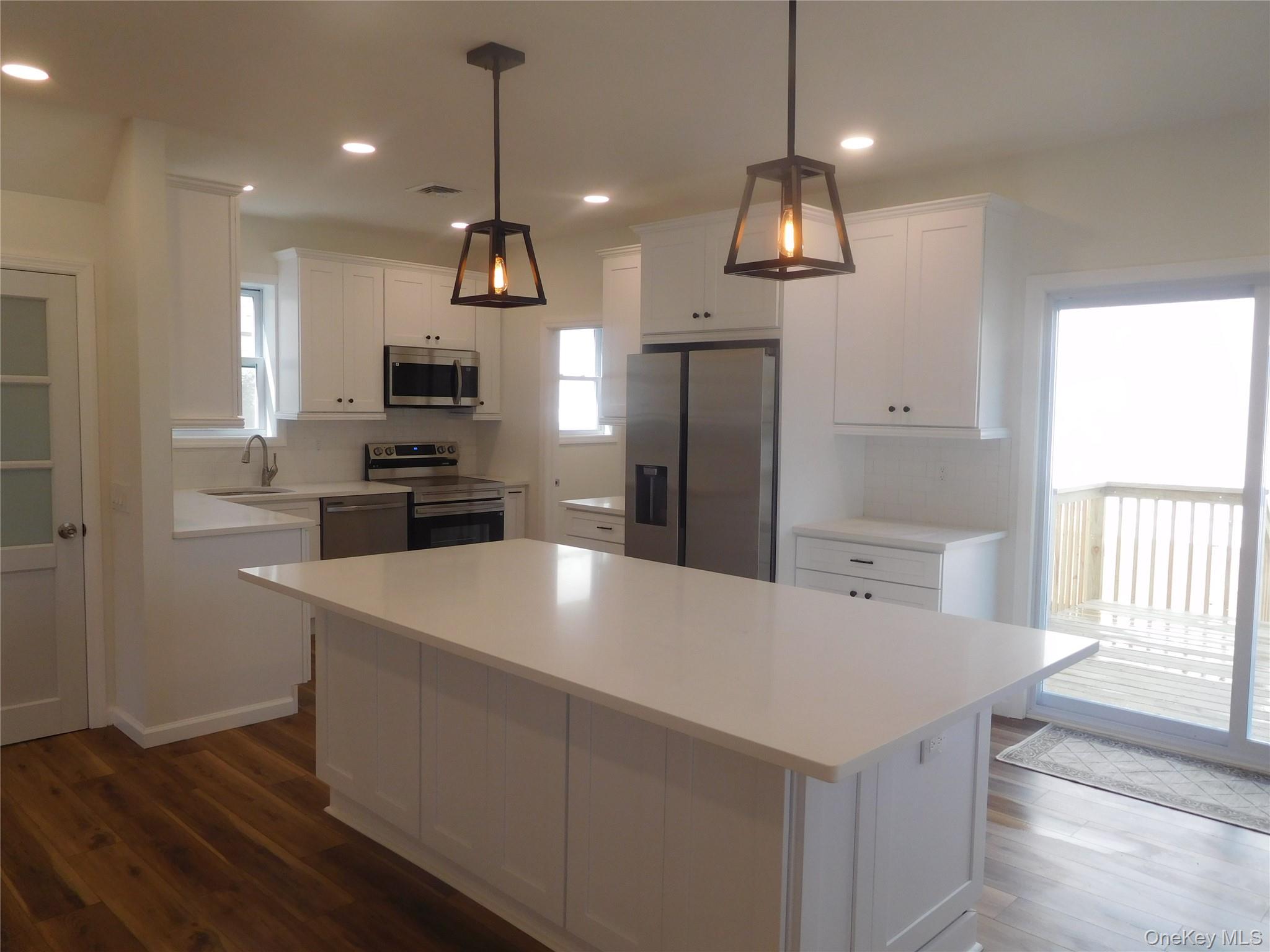 35 Fairview Avenue Property Photo 6