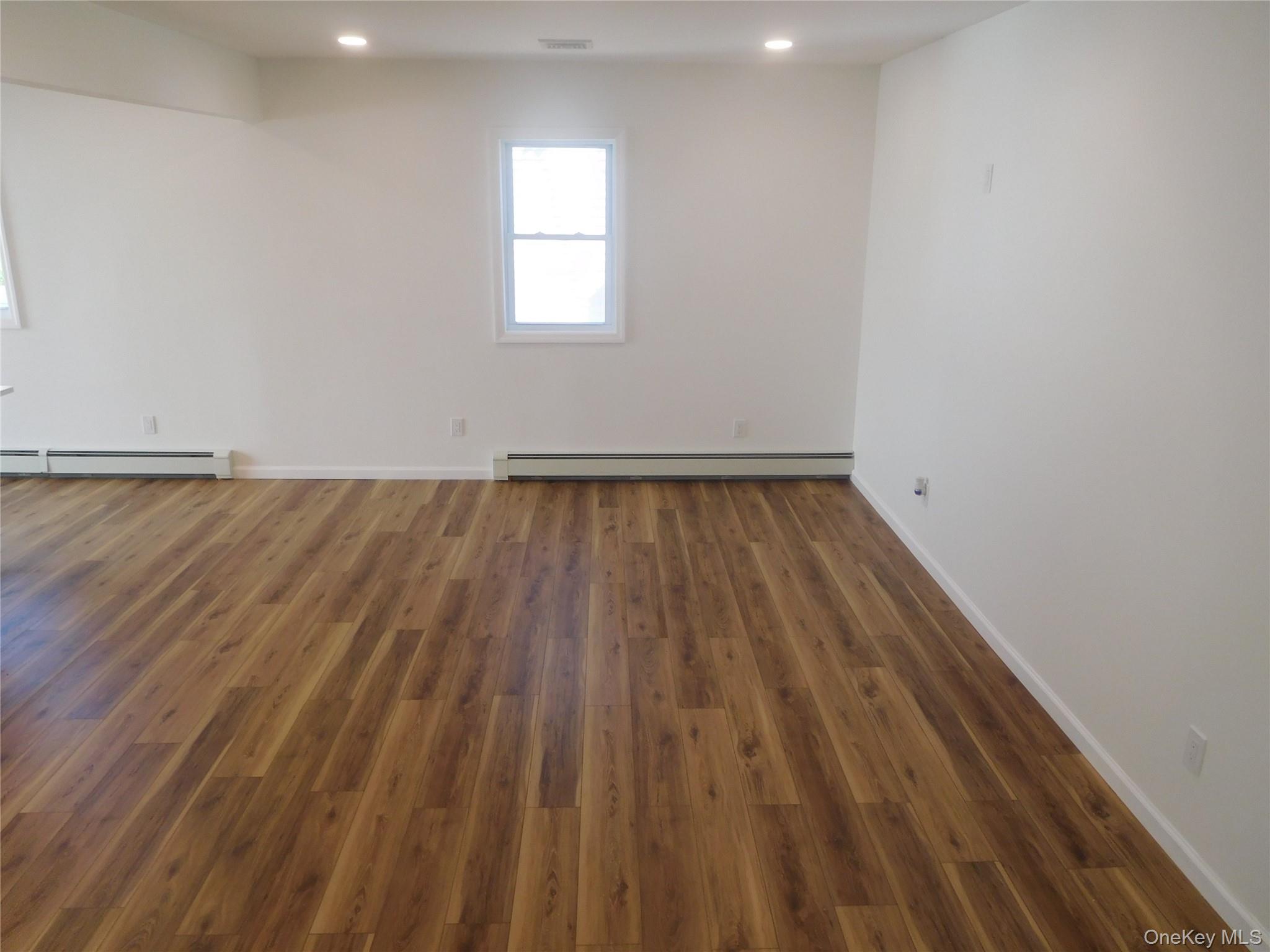 35 Fairview Avenue Property Photo 10