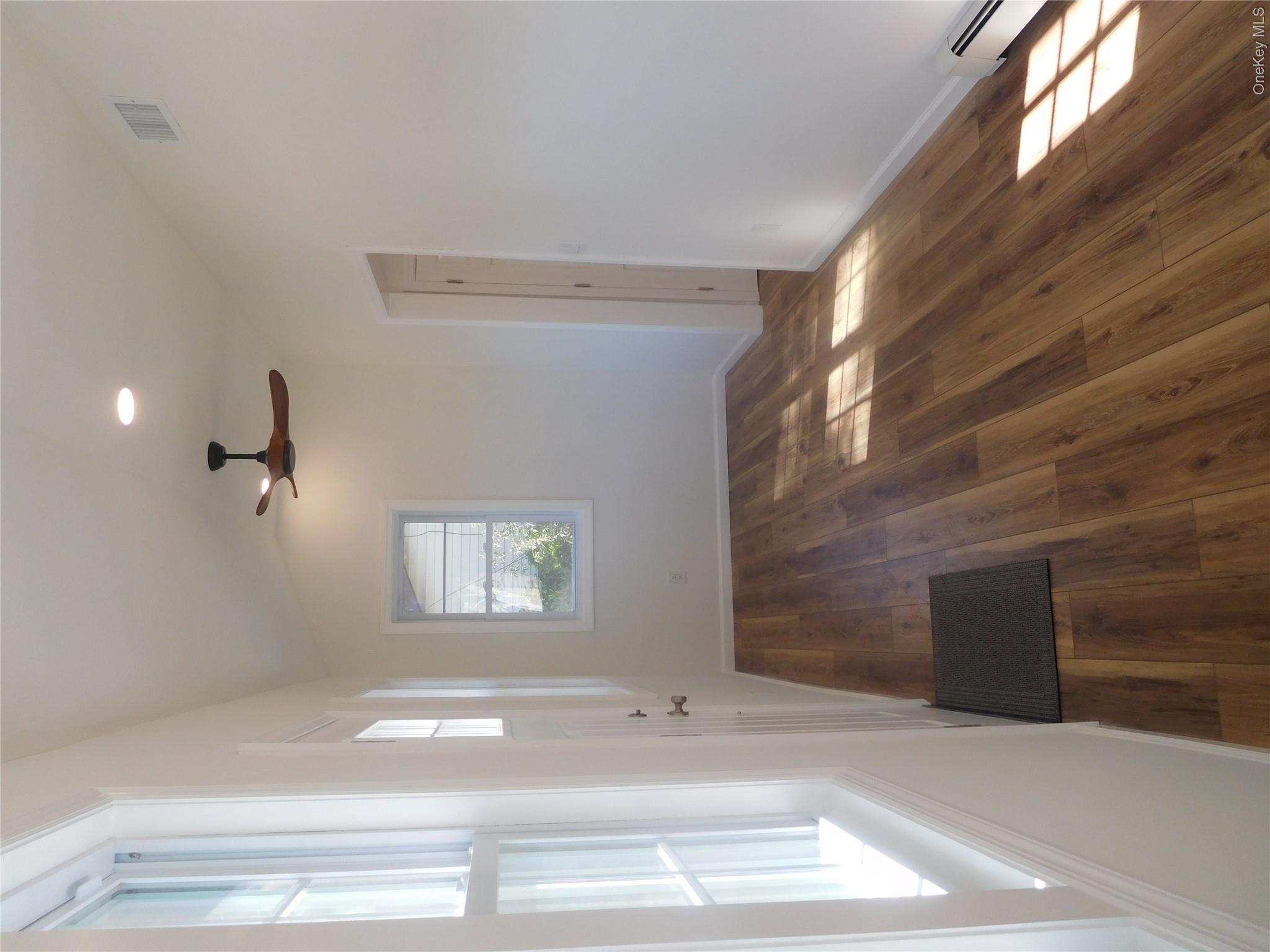 35 Fairview Avenue Property Photo 12