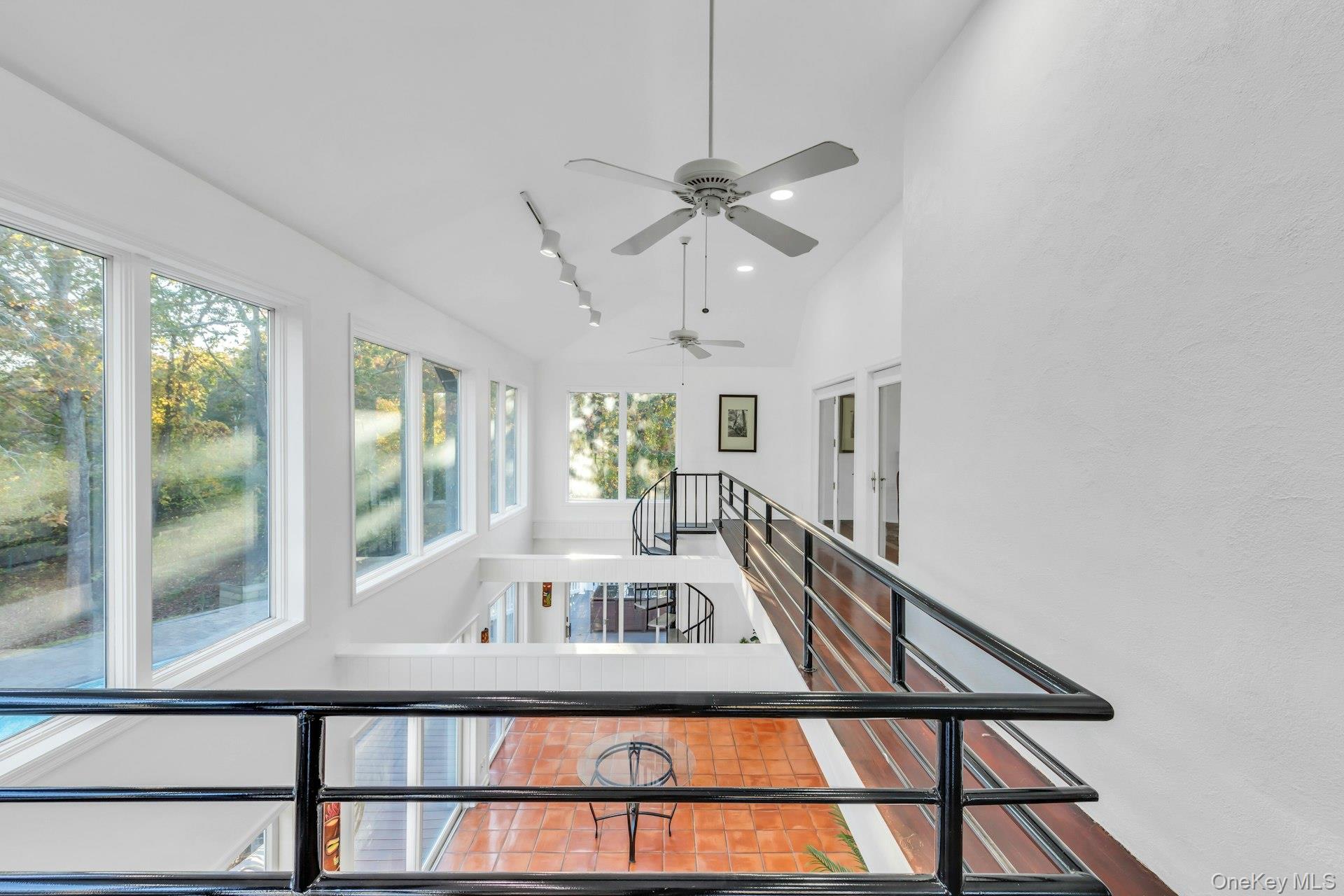 19 Bay Woods Drive Property Photo 15