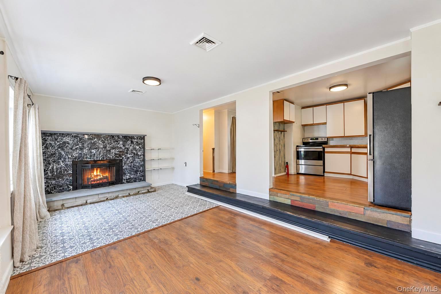 50 Hewlett Drive Property Photo 12