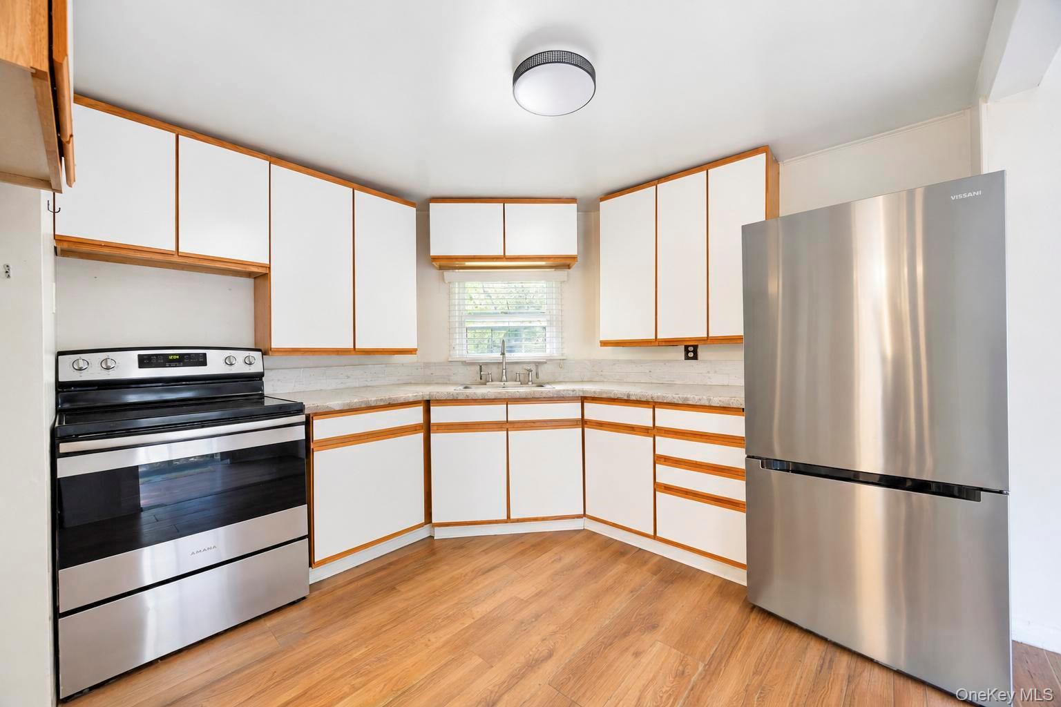 50 Hewlett Drive Property Photo 16