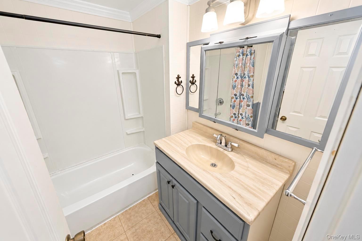 50 Hewlett Drive Property Photo 17